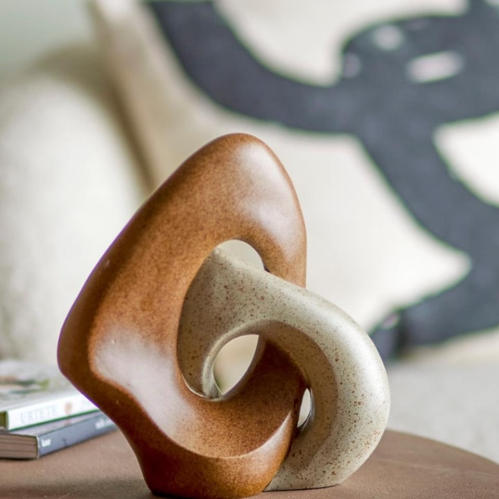 Esad deco brown