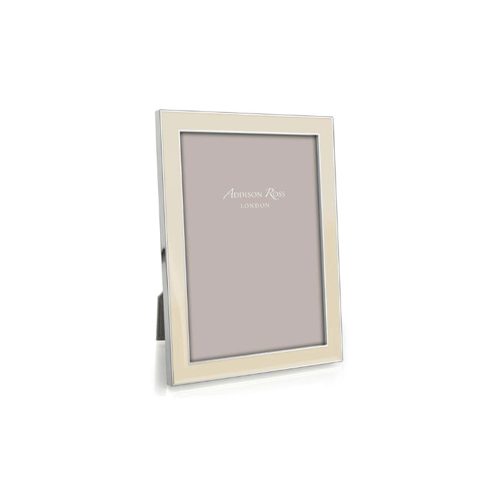 Cadre Scalloped Laquer