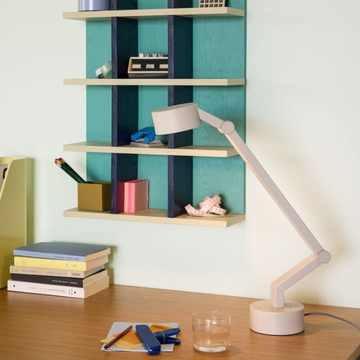 Verve lampe de table gris clair
