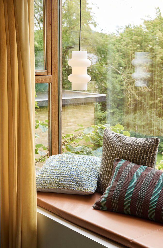 Pilule Pendant Double Matt White